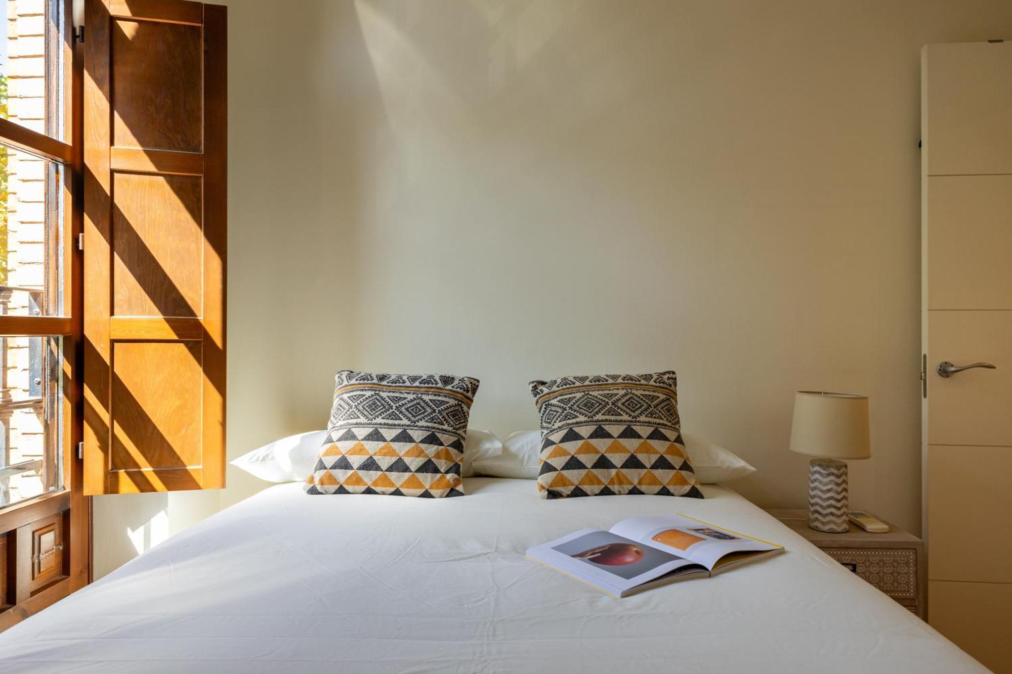 Charming 2 Bedroom Apartment At Sevilla City Center By Ocityzen Luaran gambar